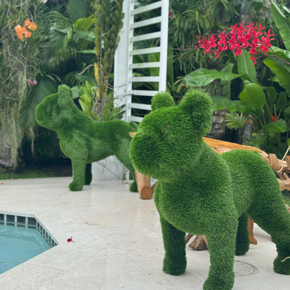 Outdoor Artificial Turf Animals - French Bulldog