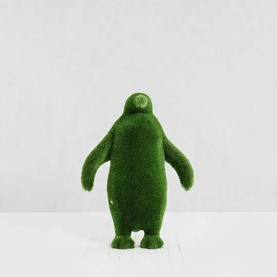 Outdoor Artificial Turf Animals - Penguin