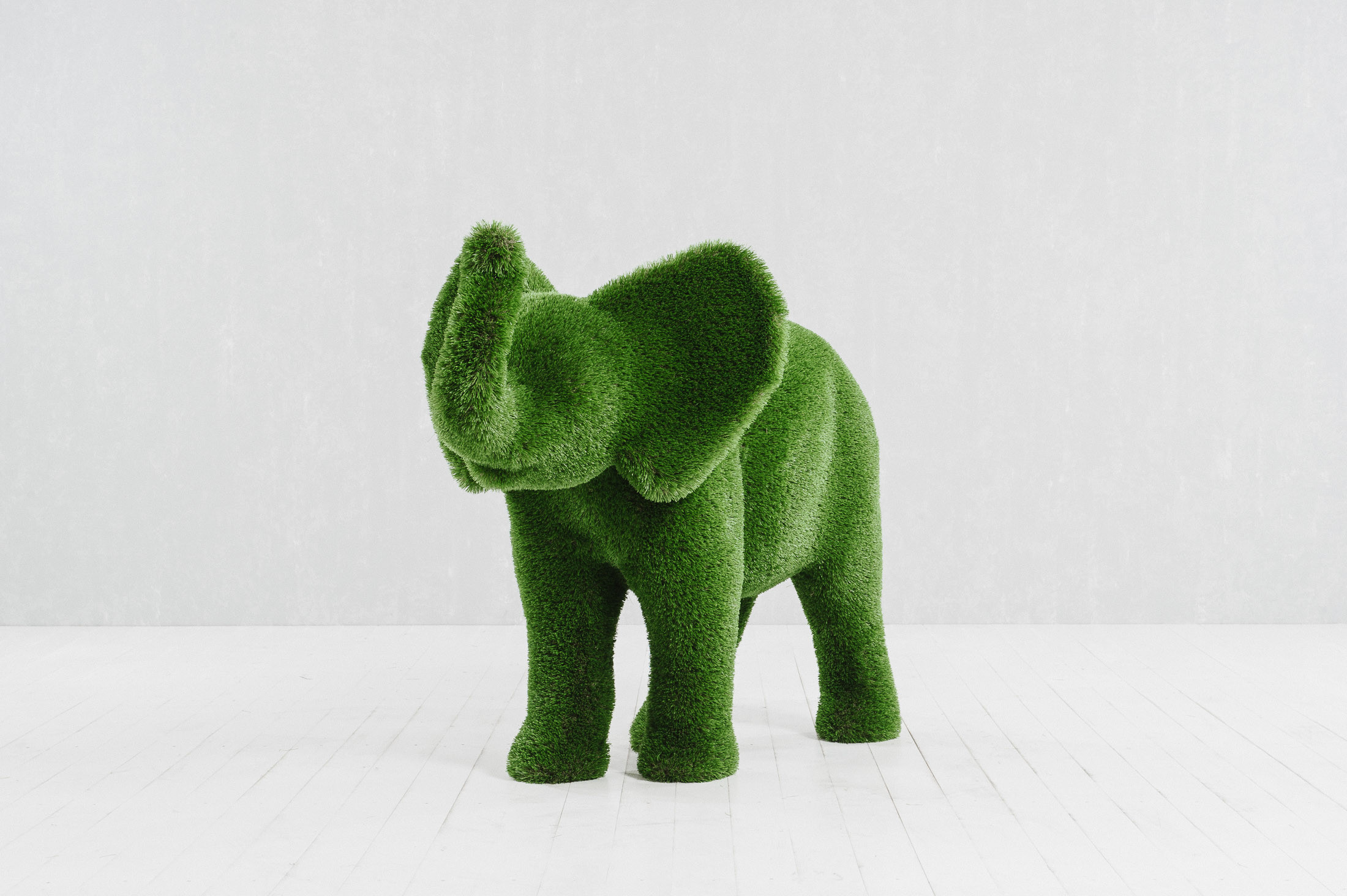 Outdoor Artificial Turf Animals - Elephant