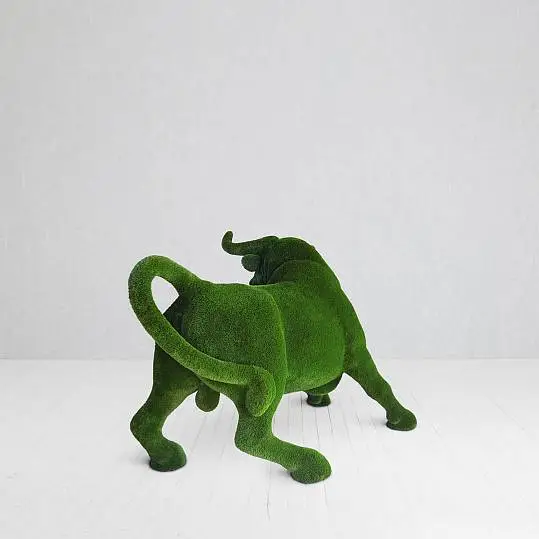 Outdoor Artificial Turf Animals - Bull Corrida