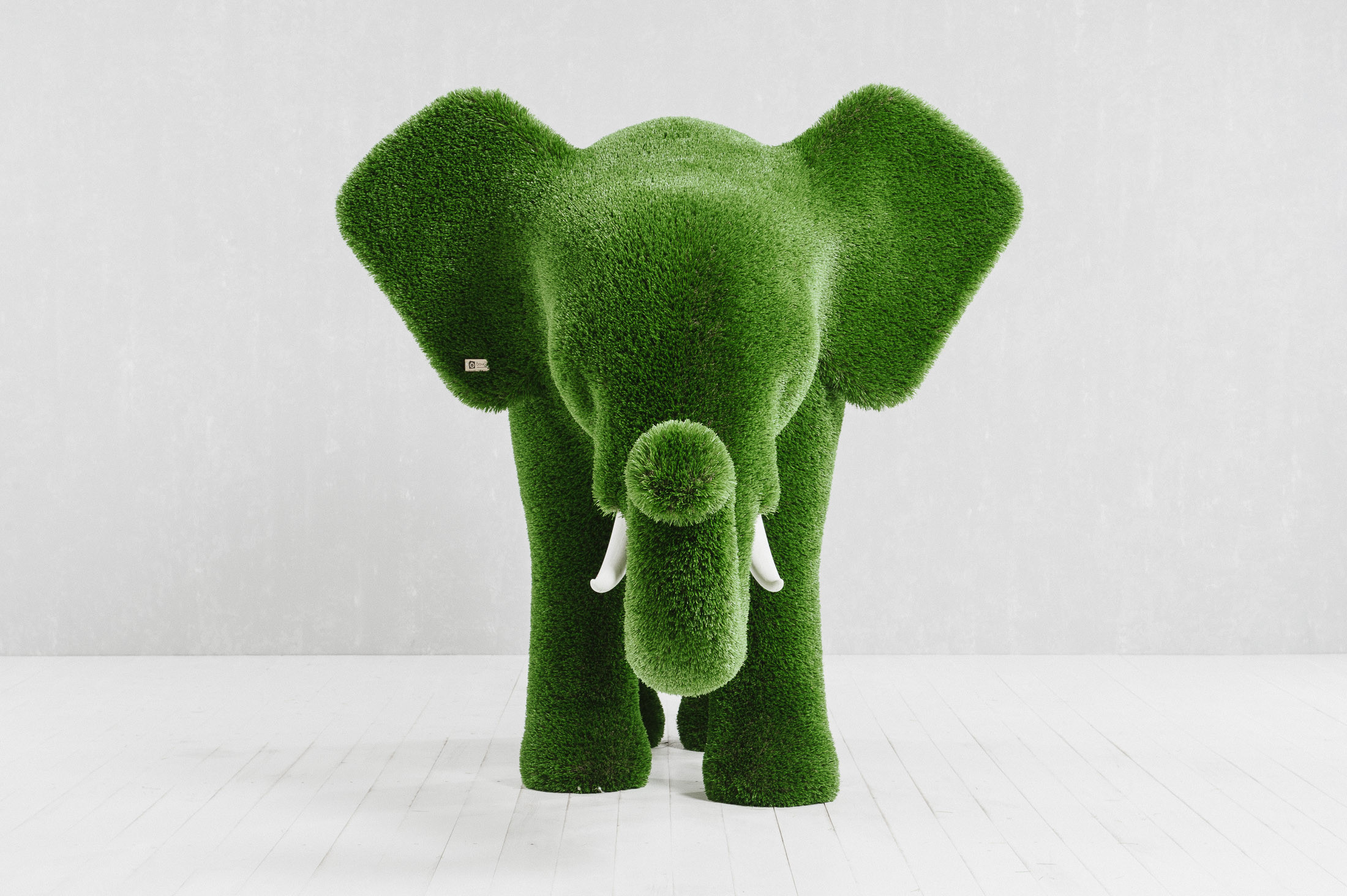 Outdoor Artificial Turf Animals - Elephant
