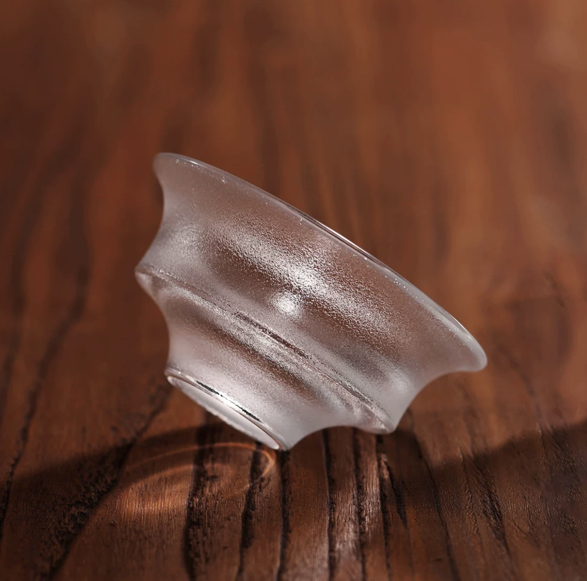 Hand-Carved Pure Clear Crystal Teacup | Artisan Flared Tasting Cup for Gongfu Tea