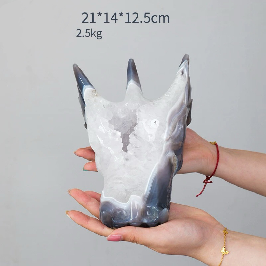 Hand-Carved Dragon Head – Each sculpture is uniquely crafted by skilled artisans.