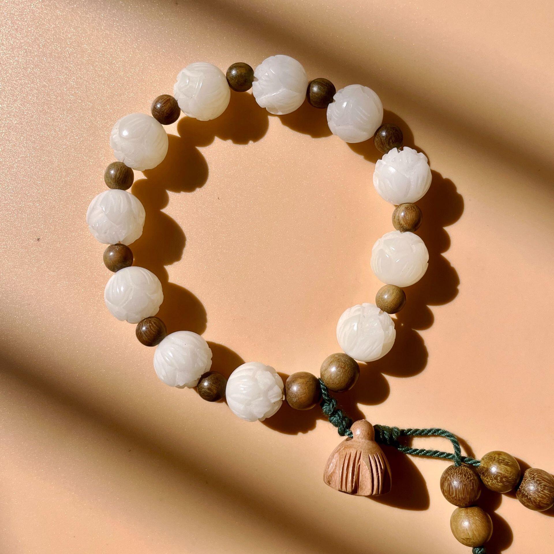 Bodhi & Crystal Prayer Bead Bracelet – 18 Beads