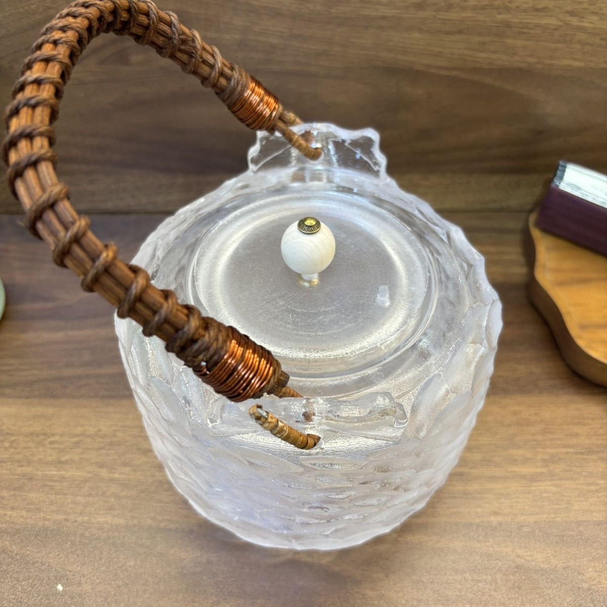 Natural Raw Crystal Kettle – Heat-Resistant and Boil-Safe