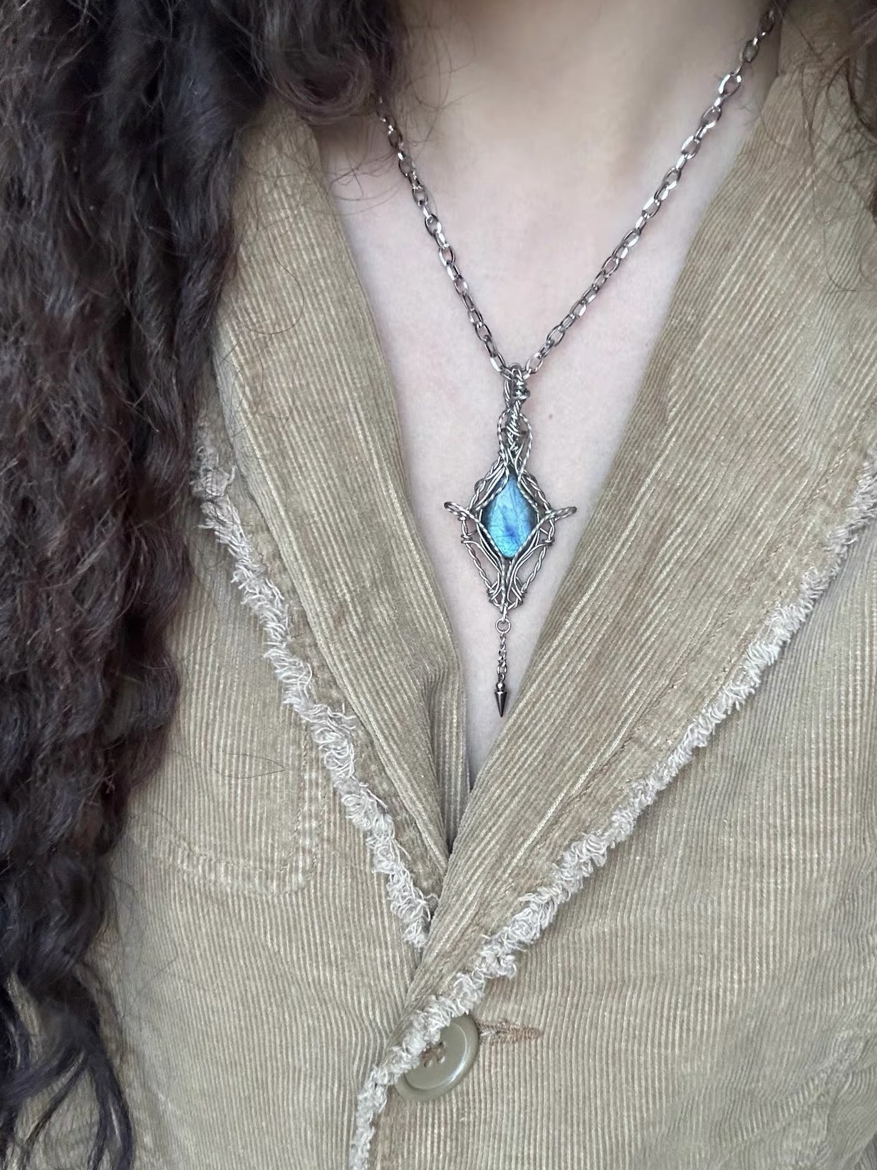 Vintage Wire-Wrapped Raw Labradorite Crystal Stone Pendant Necklace