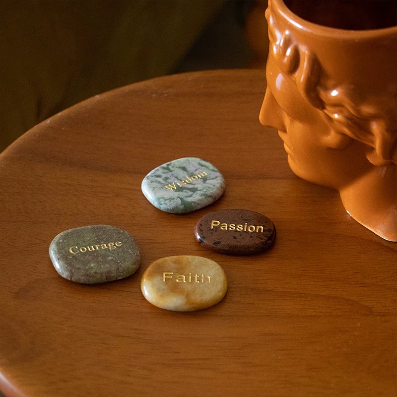 Natural Engraved Inspirational Word Worry Stones(25 Different Words ，Hand-Carved Natural Crystals – Clear Quartz & Rose Quartz | Pocket Crystals, Healing Stones, Decorative Miniatures