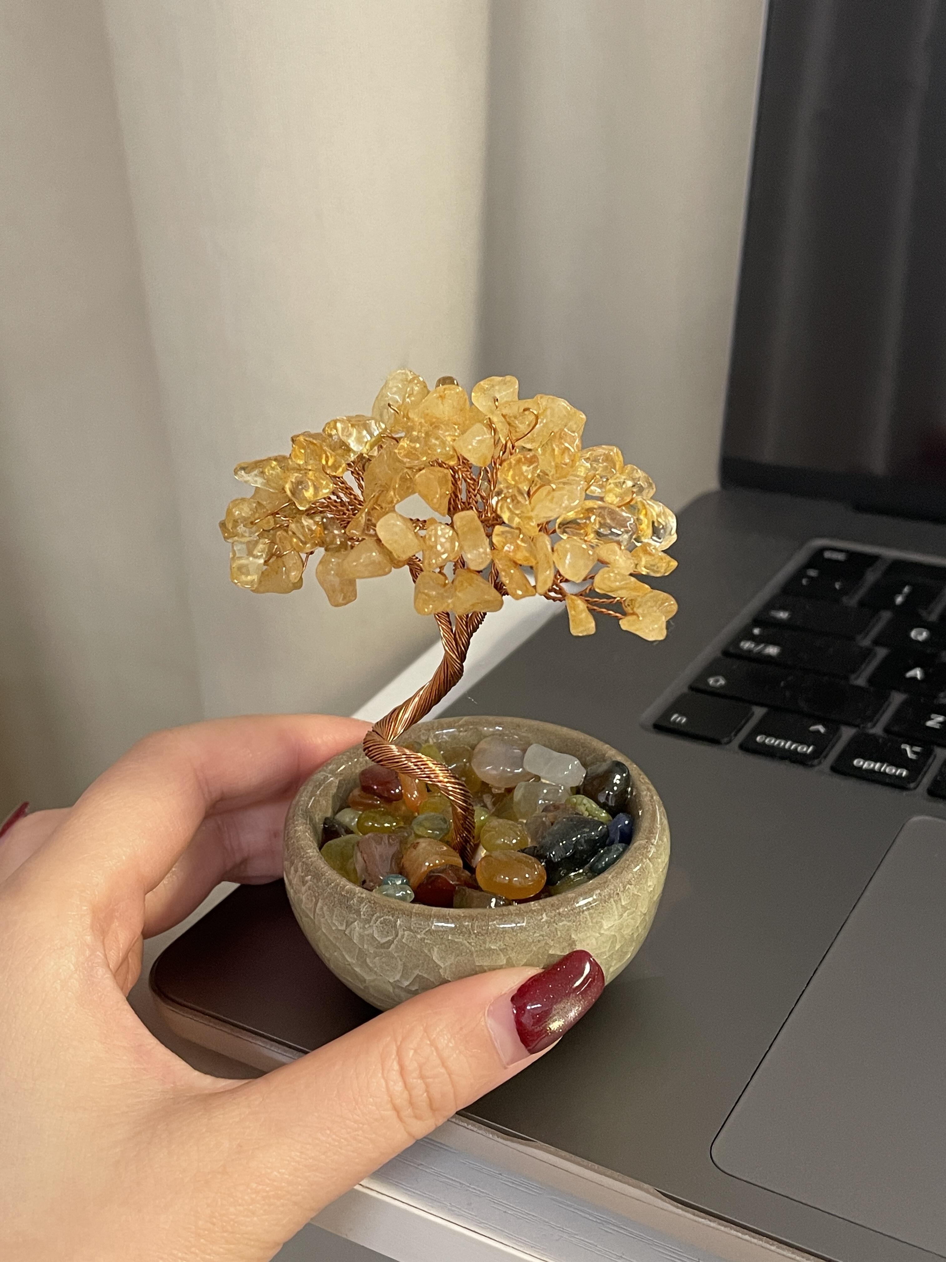 Natural Crystal Tree Sculpture for Desktop Decoration