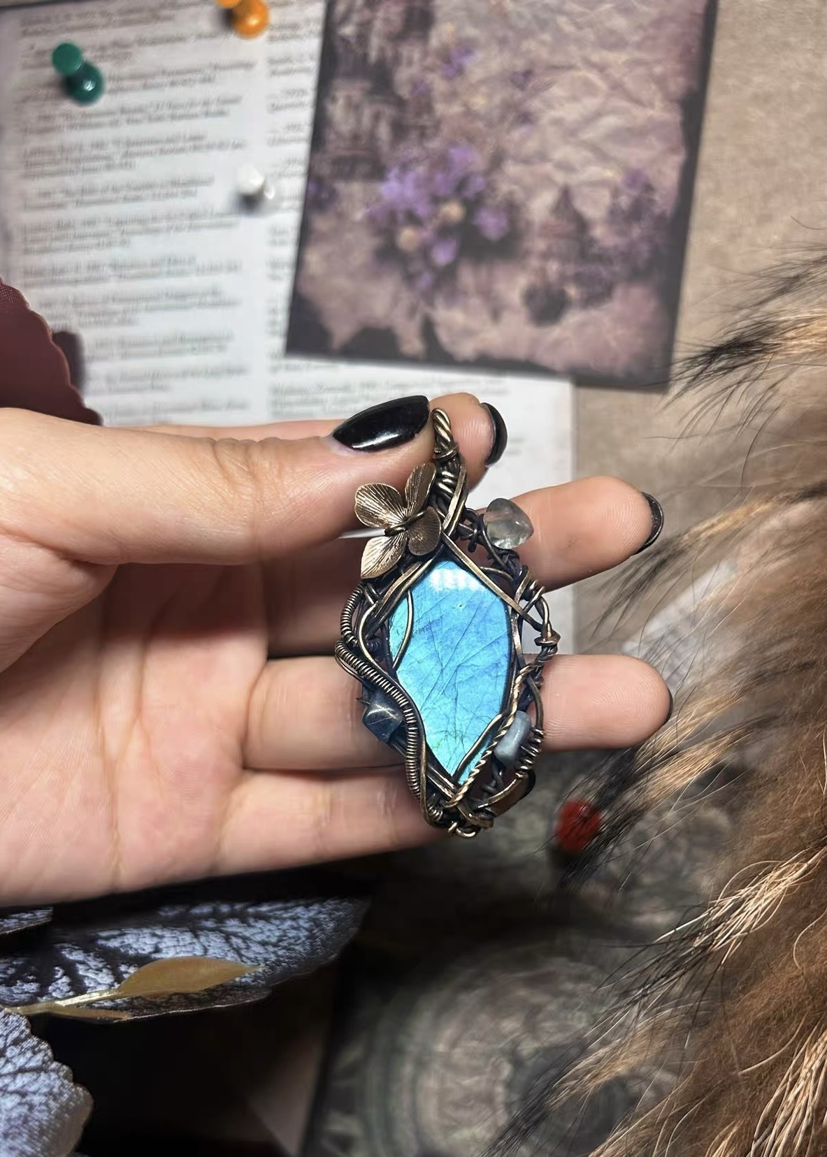 Sky & Ocean Blue Labradorite Necklace – Handmade Vintage Wire-Wrapped Crystal Pendant