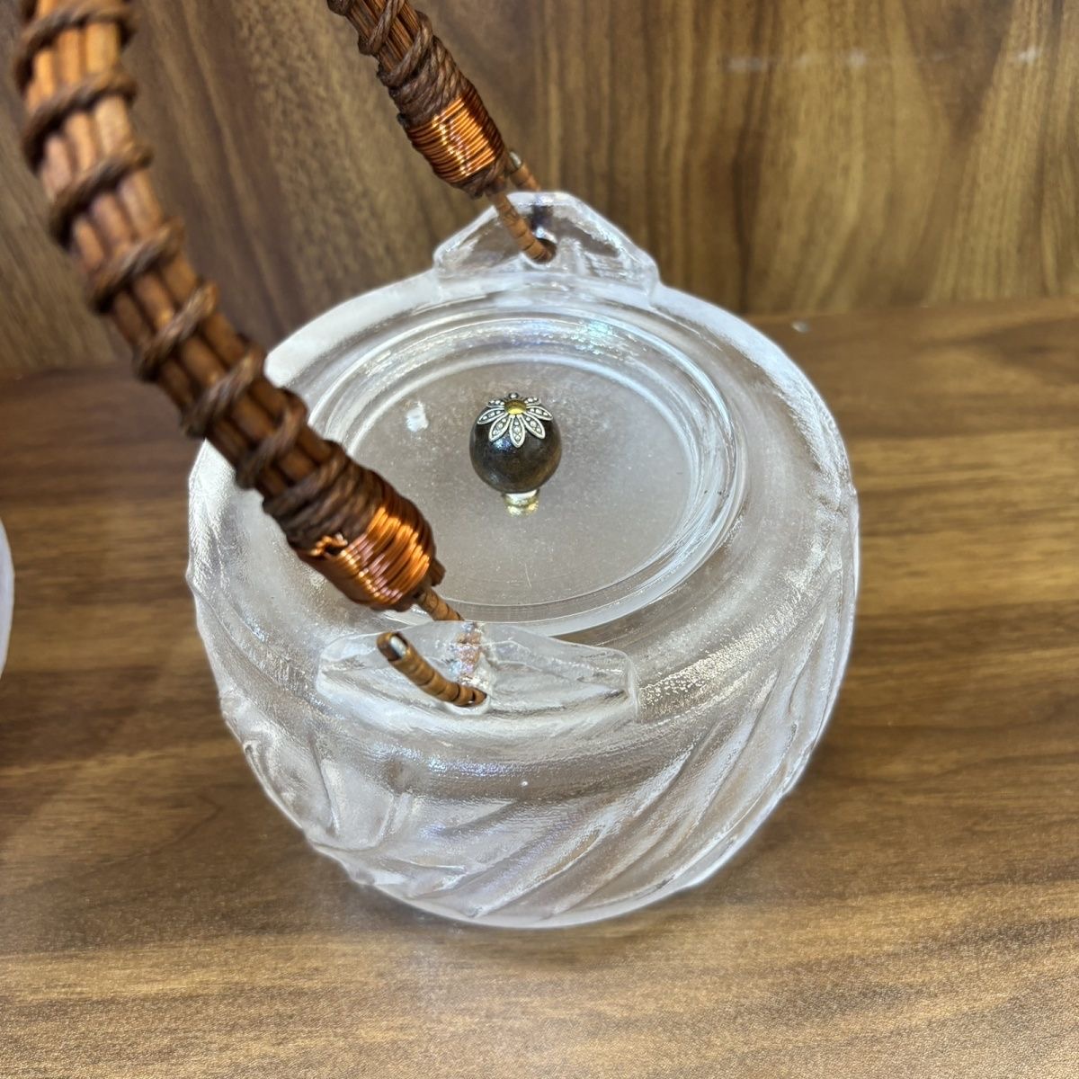 Natural Raw Crystal Kettle – Heat-Resistant and Boil-Safe