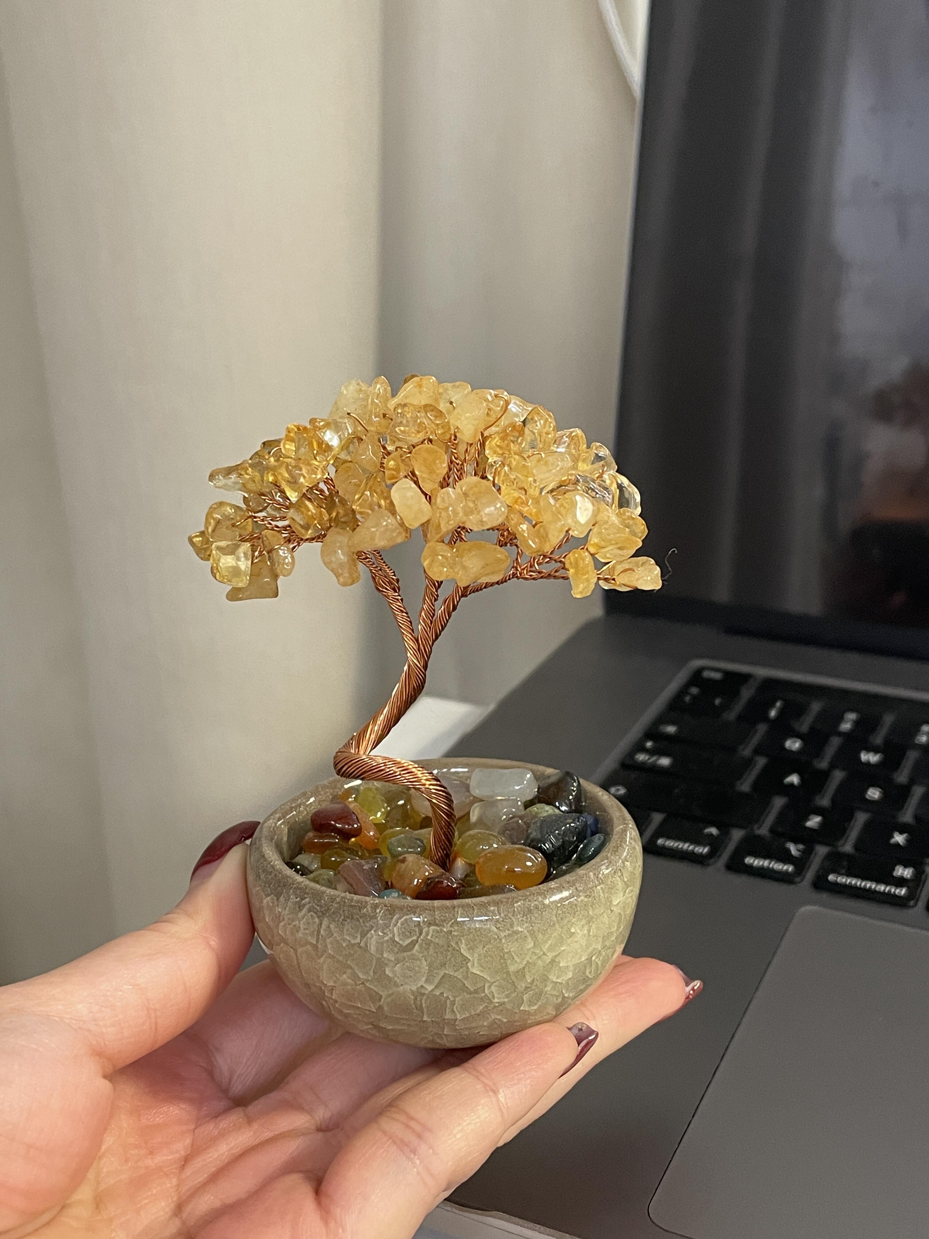Natural Crystal Tree Sculpture for Desktop Decoration