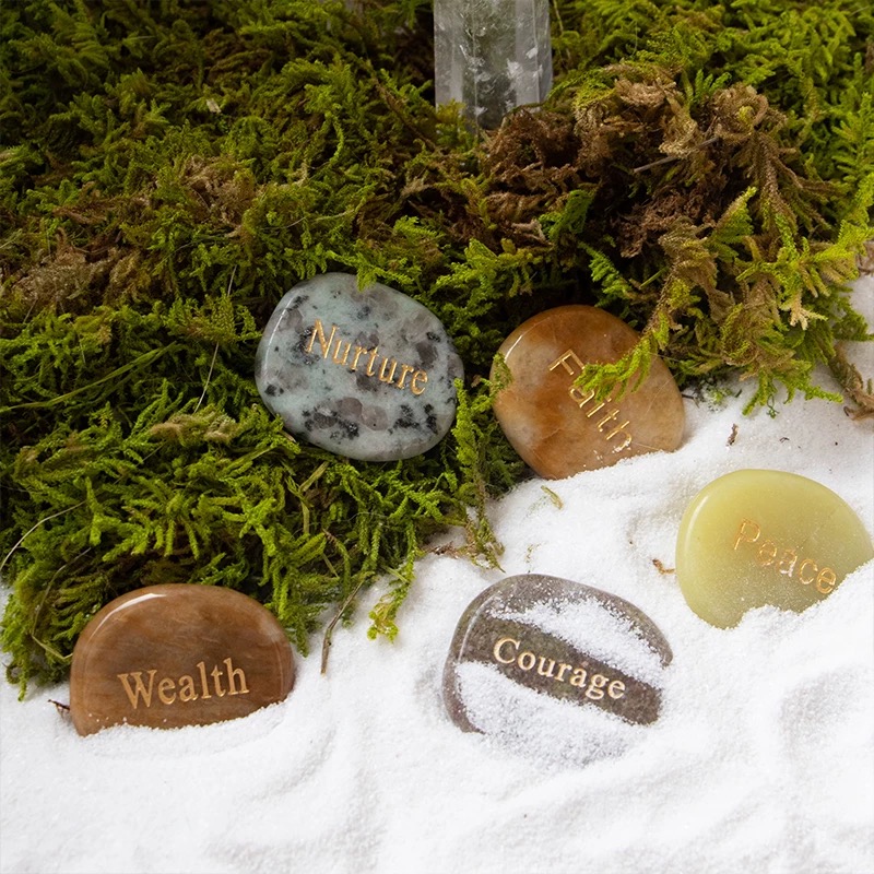 Natural Engraved Inspirational Word Worry Stones(25 Different Words ，Hand-Carved Natural Crystals – Clear Quartz & Rose Quartz | Pocket Crystals, Healing Stones, Decorative Miniatures