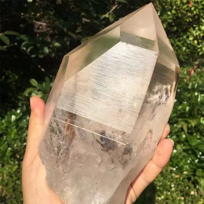 Rare Natural Clear Quartz Point with Growth Striations – High-Clarity Crystal Obelisk for Healing & Meditation