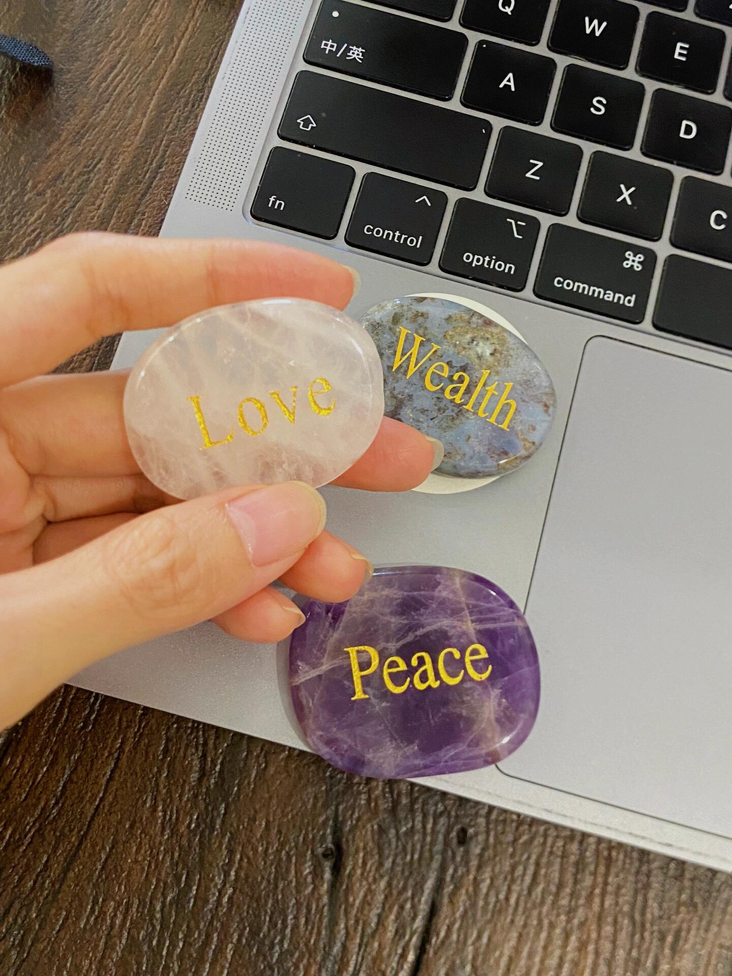 Natural Engraved Inspirational Word Worry Stones(25 Different Words ，Hand-Carved Natural Crystals – Clear Quartz & Rose Quartz | Pocket Crystals, Healing Stones, Decorative Miniatures