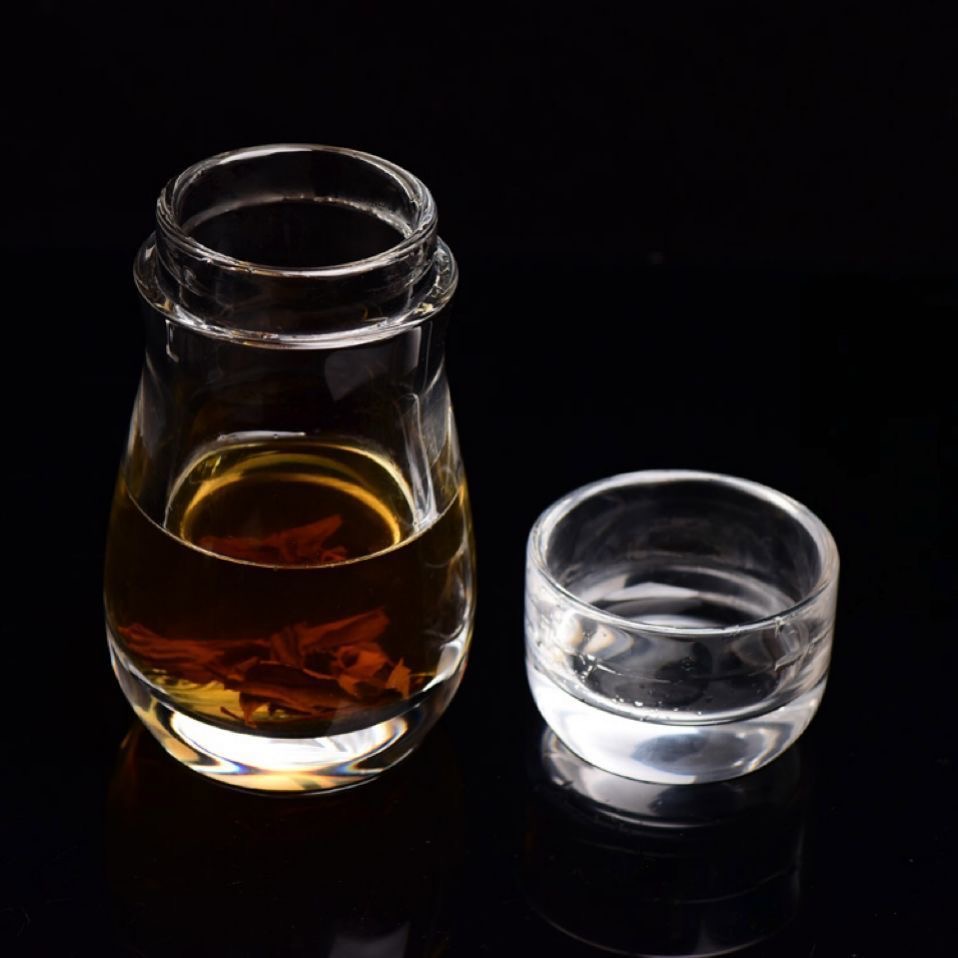 Natural Raw Crystal Water Cup with Lid – Handcrafted Energy-Infused Tumbler