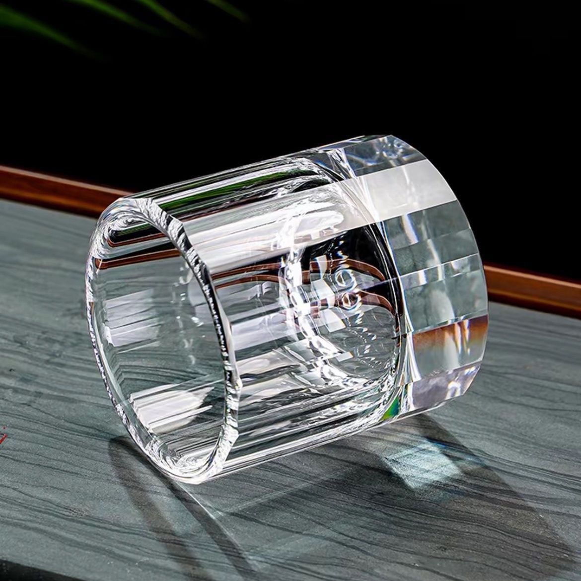 Natural Crystal Whiskey Glass – Thickened Handmade Rock Tumbler