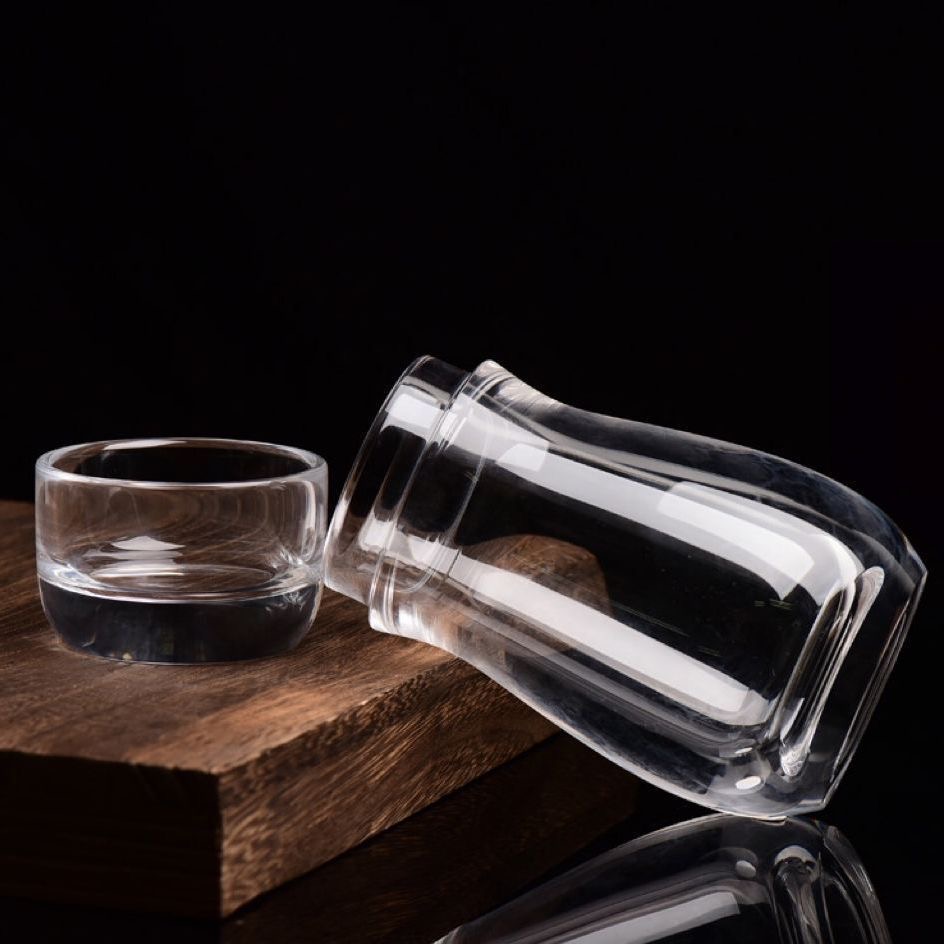 Natural Raw Crystal Water Cup with Lid – Handcrafted Energy-Infused Tumbler