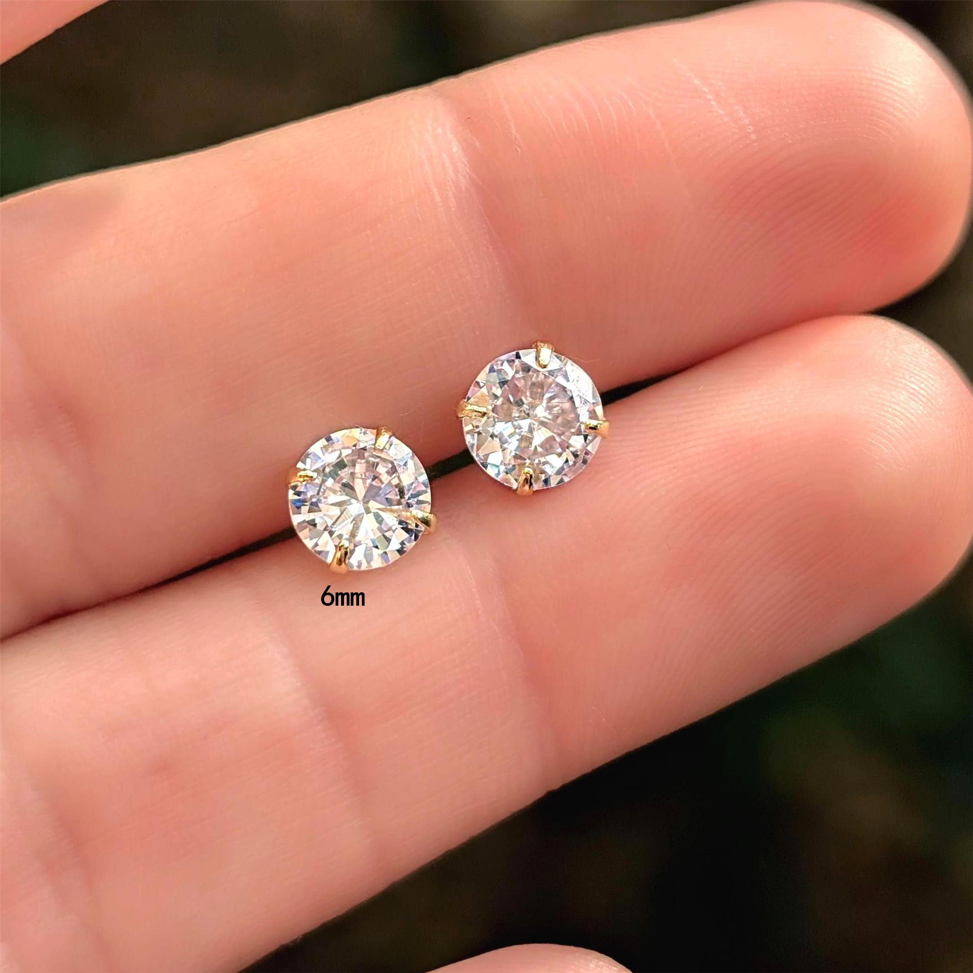 Classic Moissanite Stud Earring