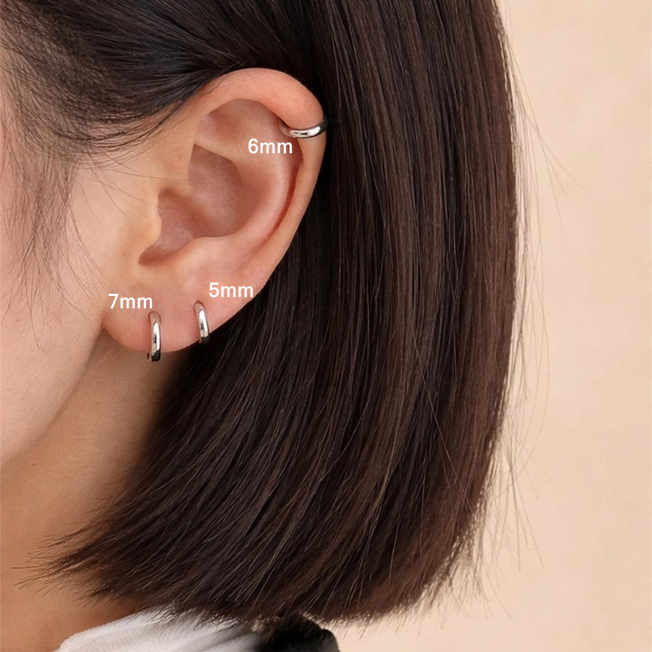 Minimal Mini Hoop Earring