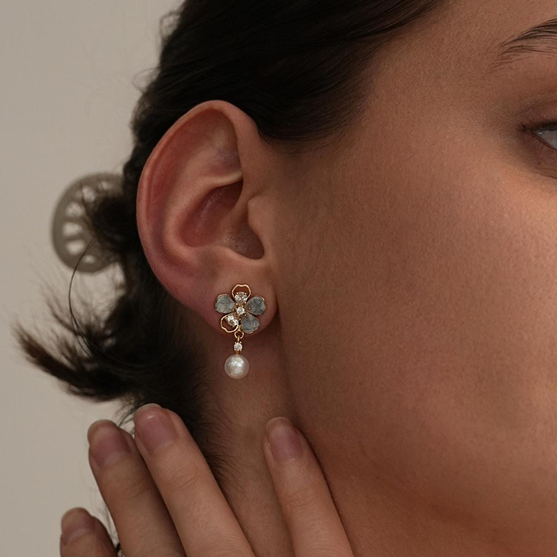 Blooming Pearl Flower Earrings
