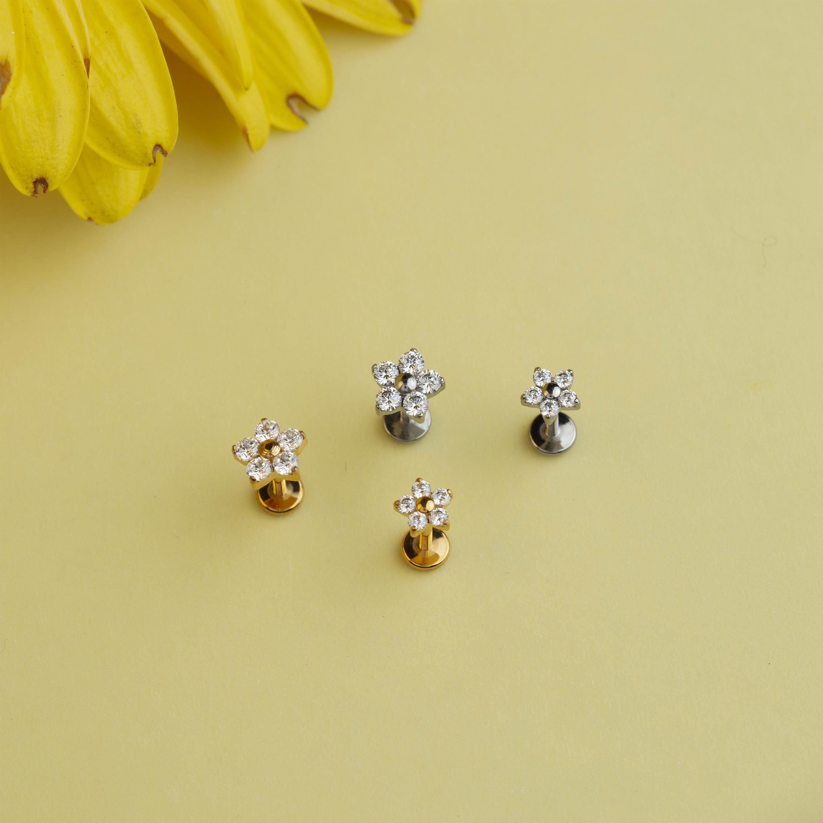 Mini flower Labret Stud (2 PCS)
