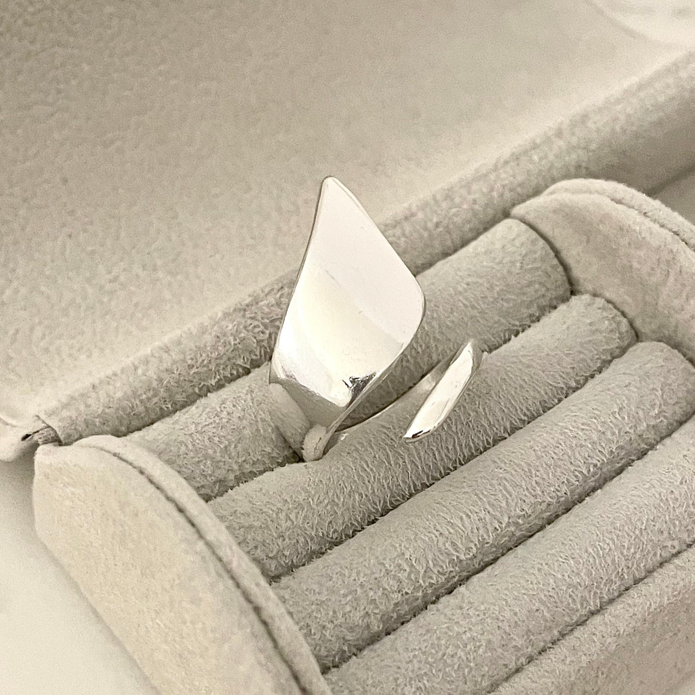 925 Sterling Silver Minimalist Ring