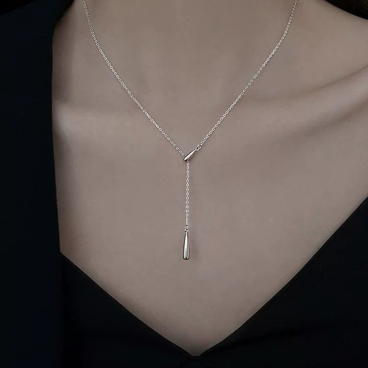 Minimalist Teardrop Lariat Necklace