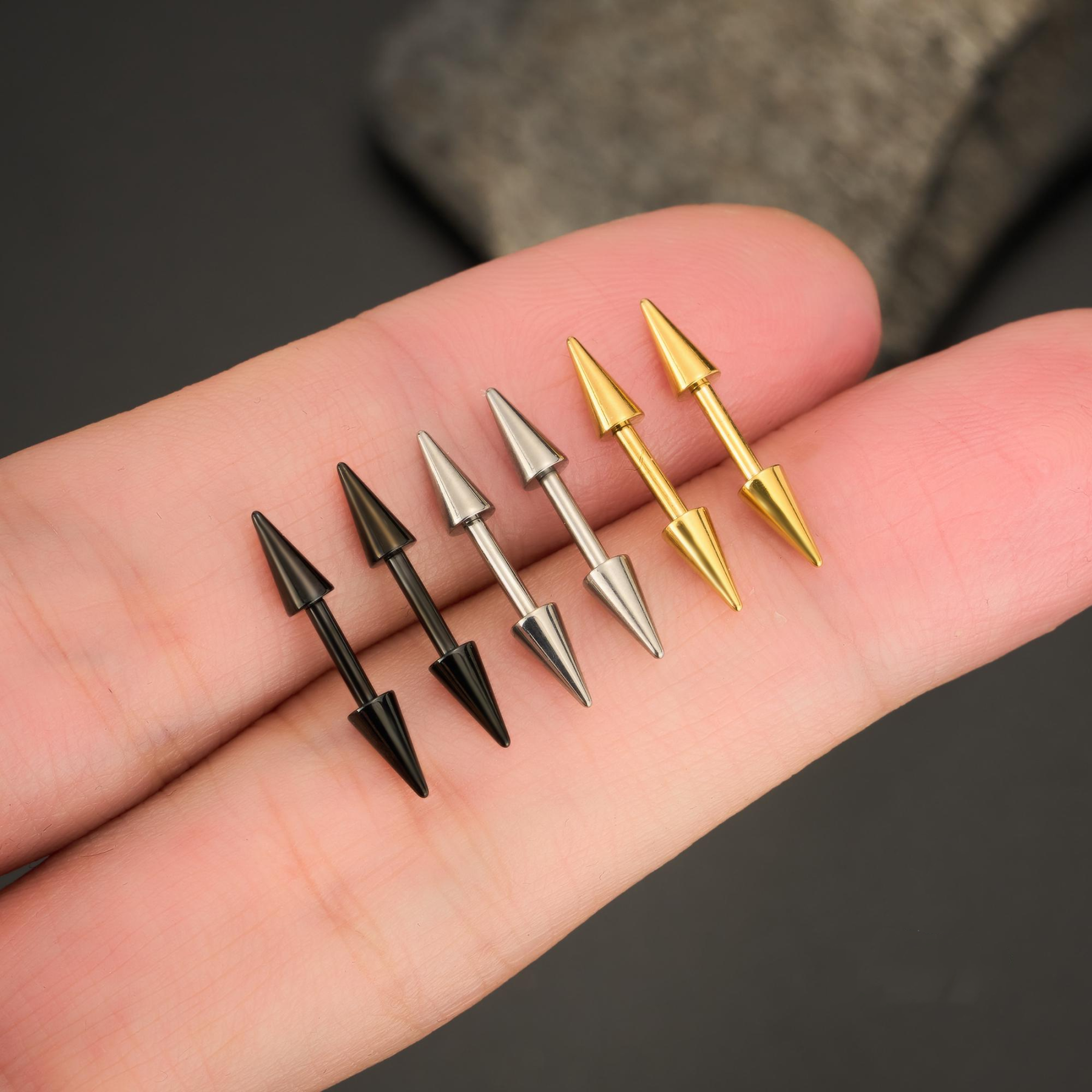 Spike Vertical Stud Earrings — Sharp Lines, Quiet Attitude