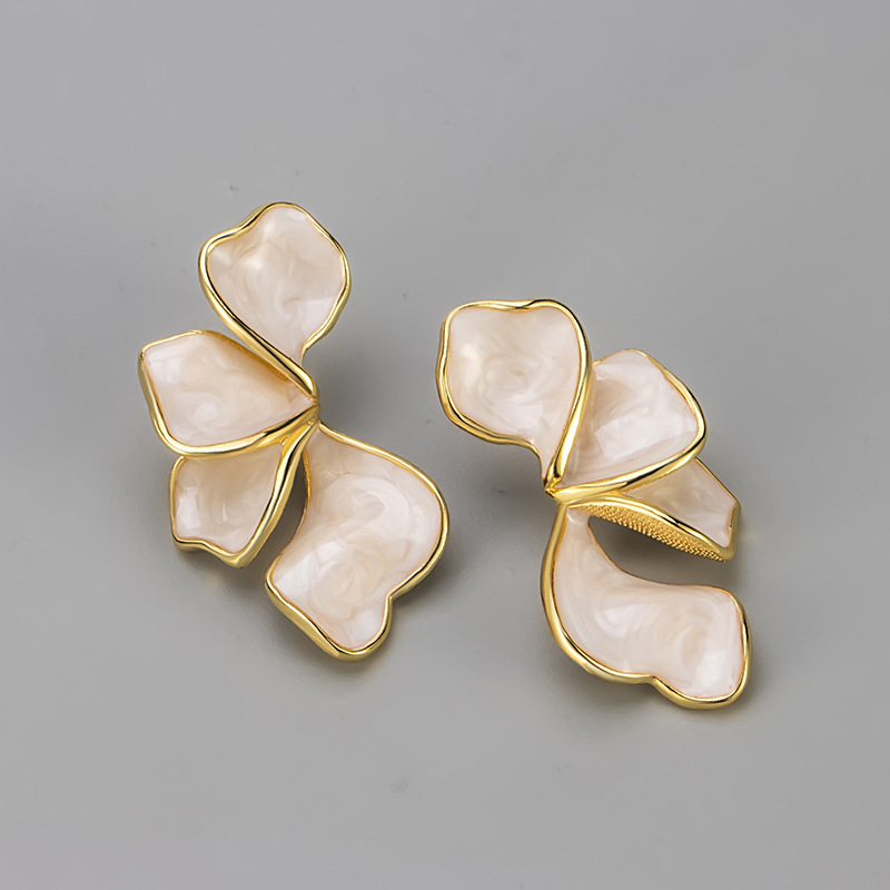 Floral Petal Earrings — Soft Romance in Bloom
