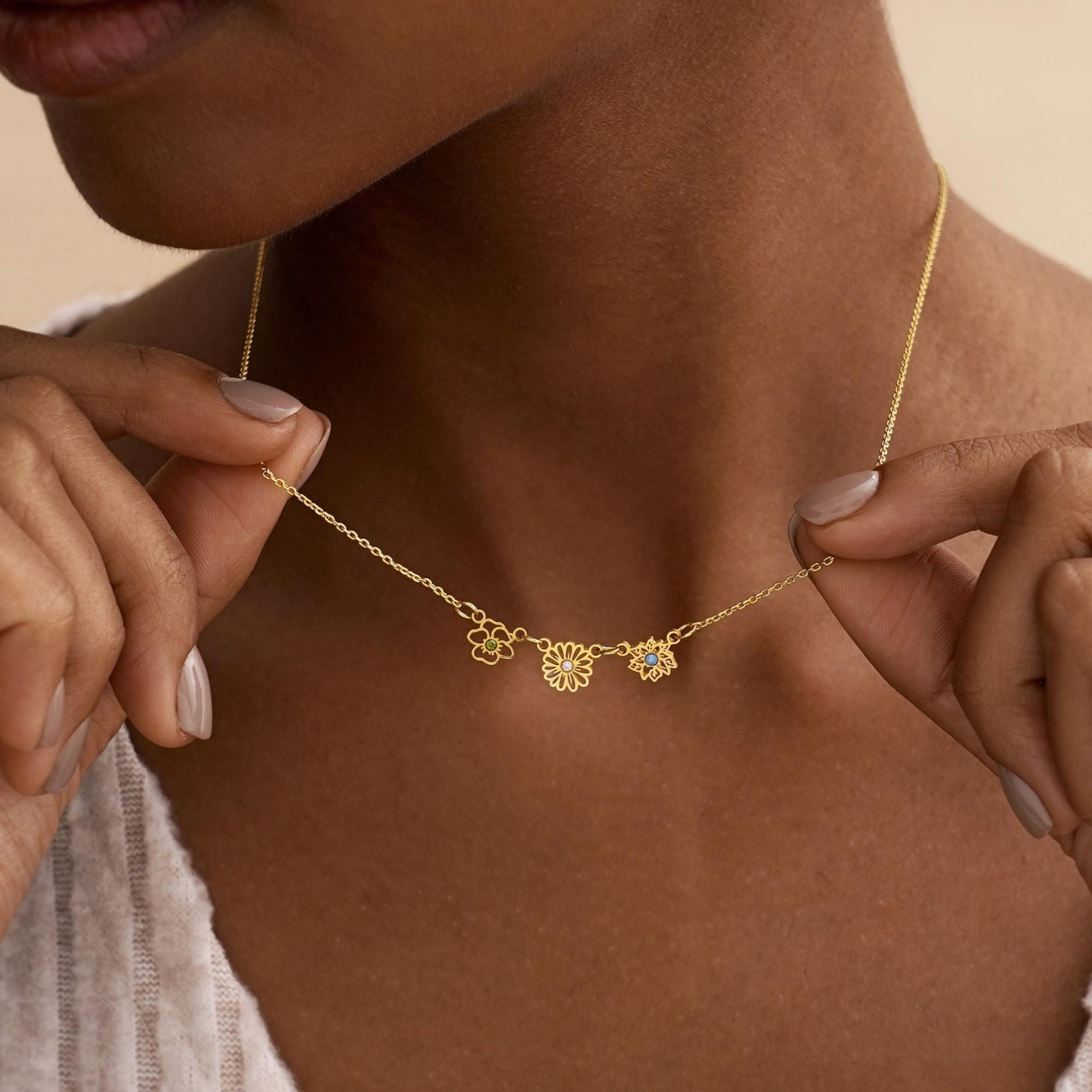 Personalized Birth Flower & Birthstone Necklace — Love in Every Bloom
