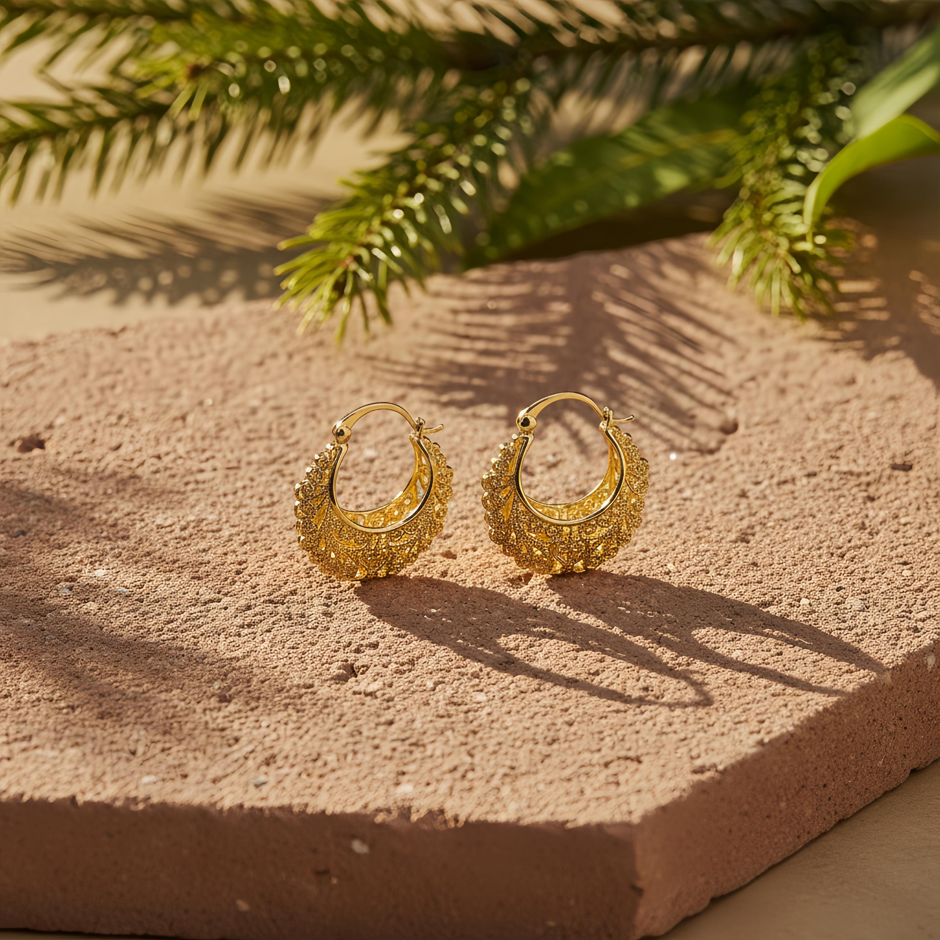 Filigree Hollow Earrings — Vintage Grace in Every Detail