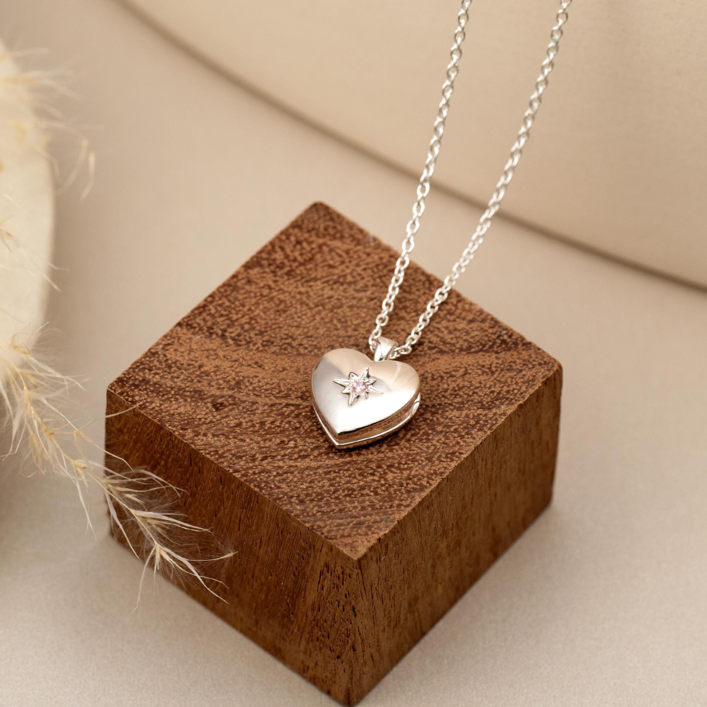 Personalized Photo Locket Necklace — Forever Close to My Heart