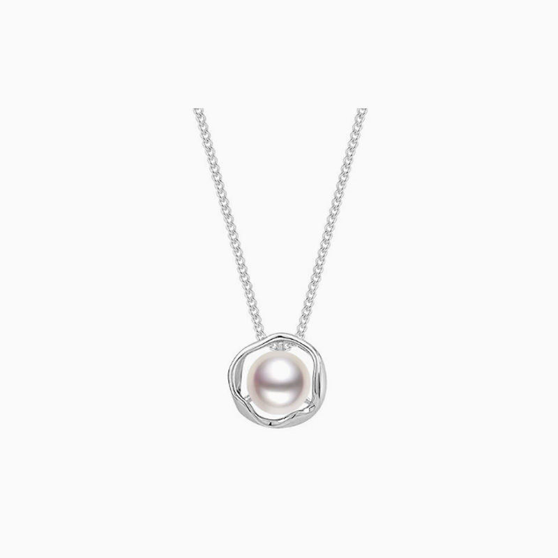 Pearl Bloom Necklace