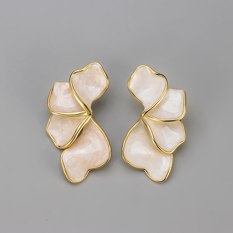 Floral Petal Earrings — Soft Romance in Bloom