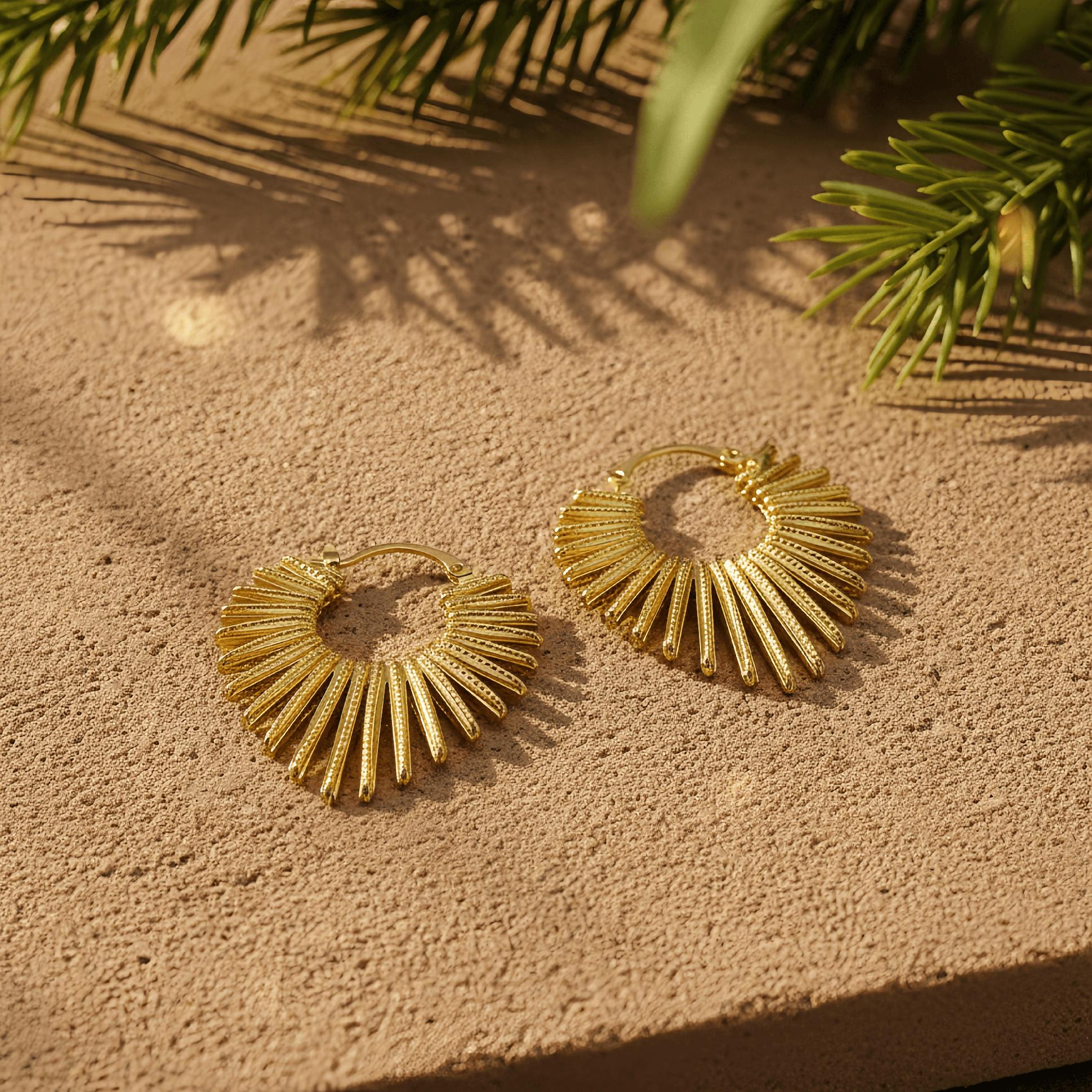 Textured Fan Hoop Earrings — Vintage Radiance in Every Line