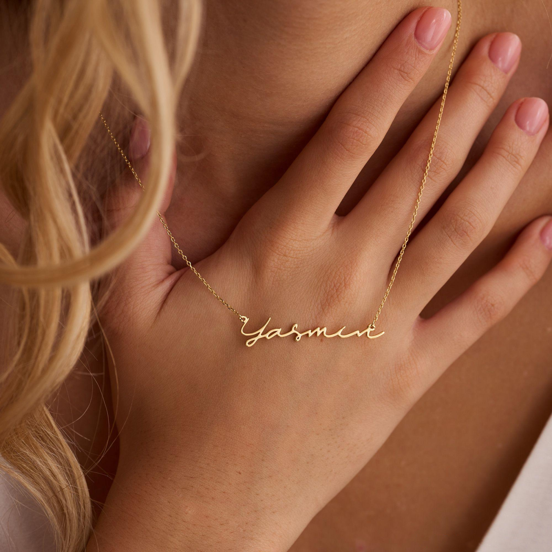 Personalized Minimalist Name Necklace