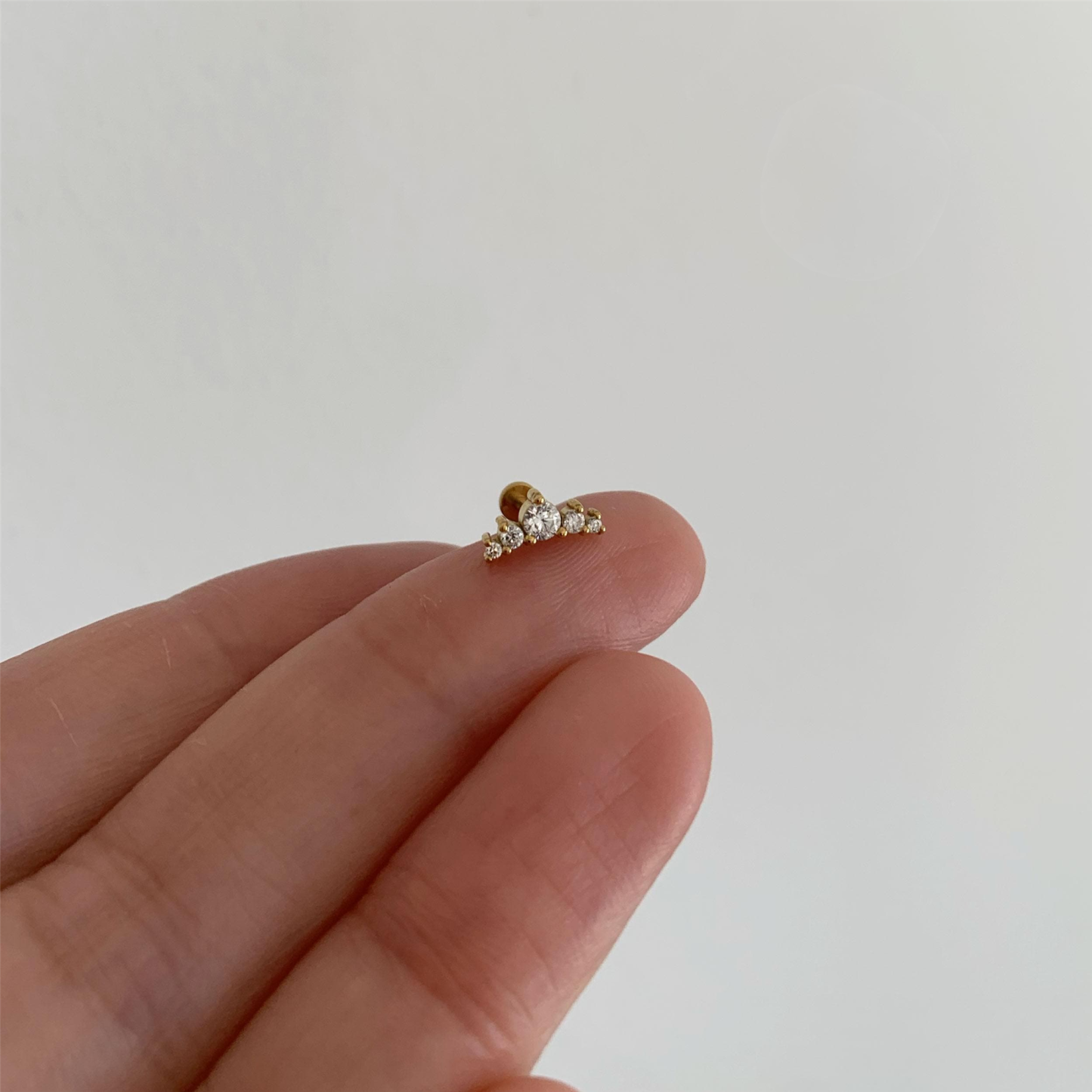 Sterling Silver CZ Climbing Threaded Lip Stud (1 PC)