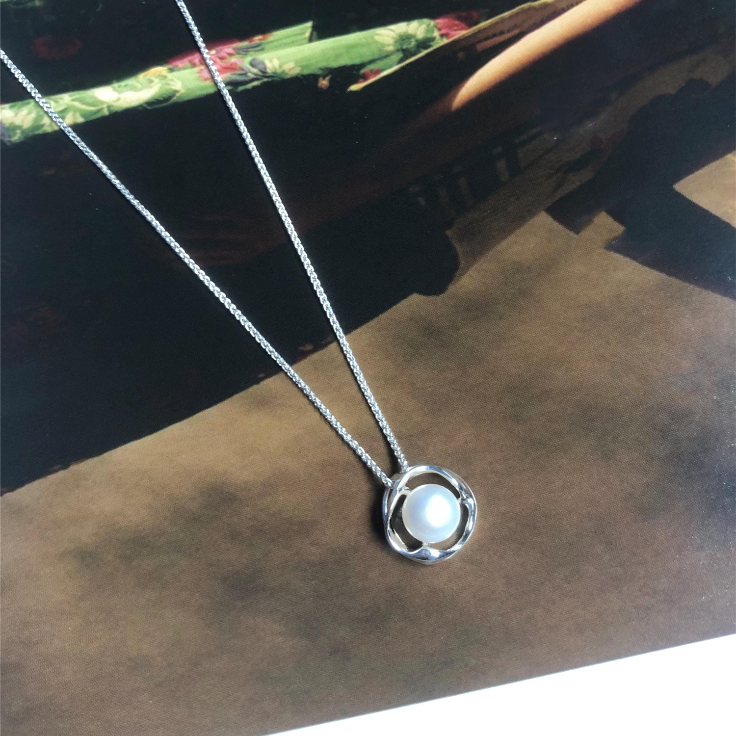 Pearl Bloom Necklace