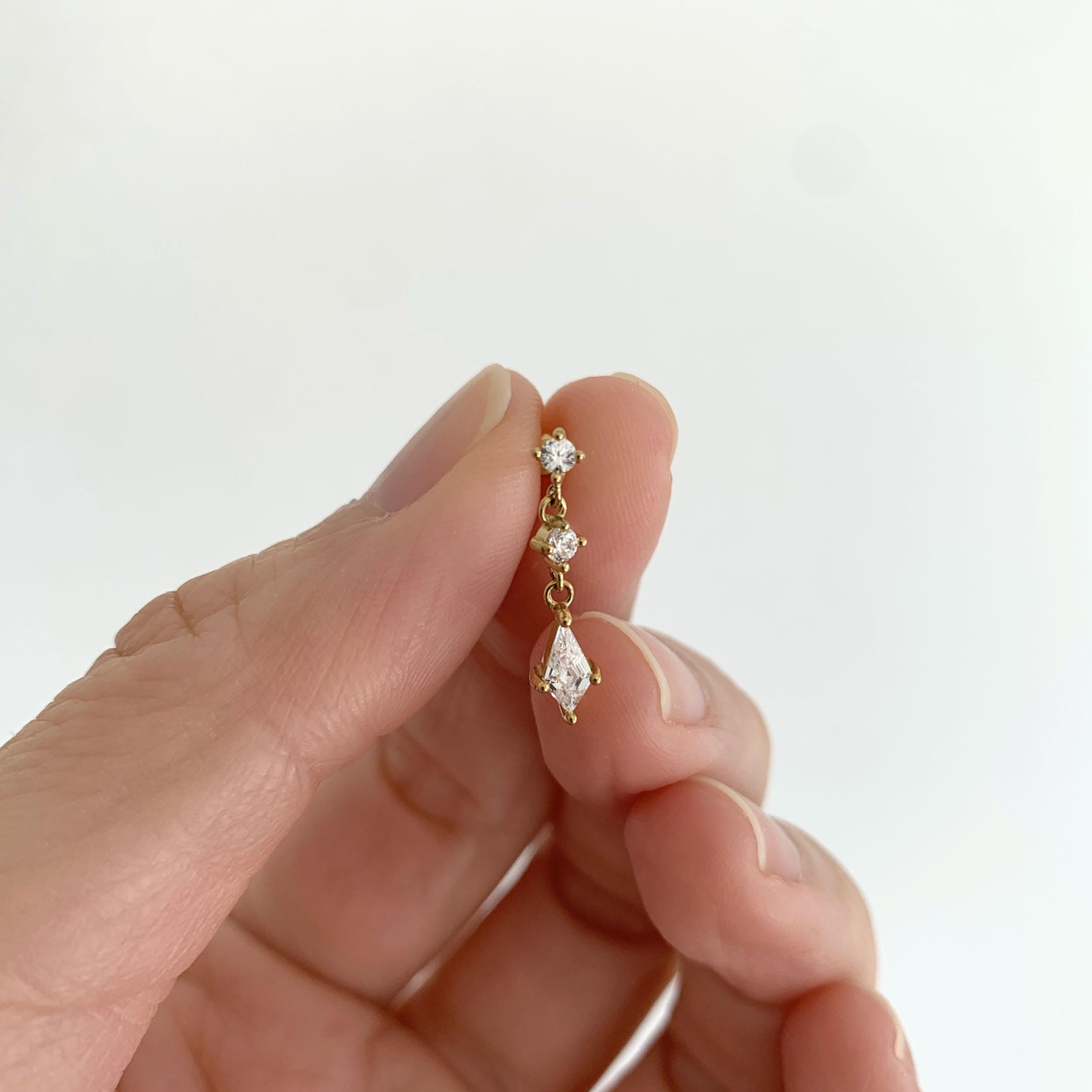 Sterling Silver Cz Dangle Labret (1 PC)