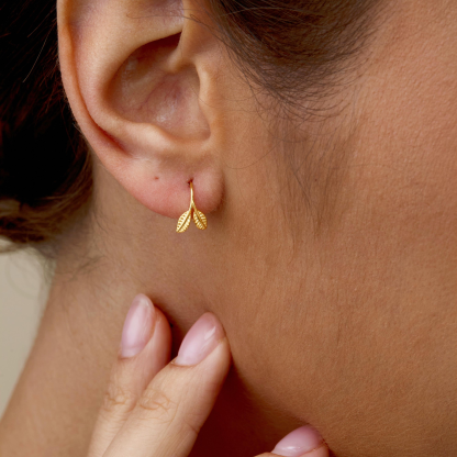 Dainty Gold Leaf Earrings (2 PCS)
