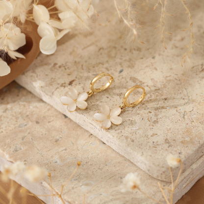 Simple Floral Earrings (2 PCS)