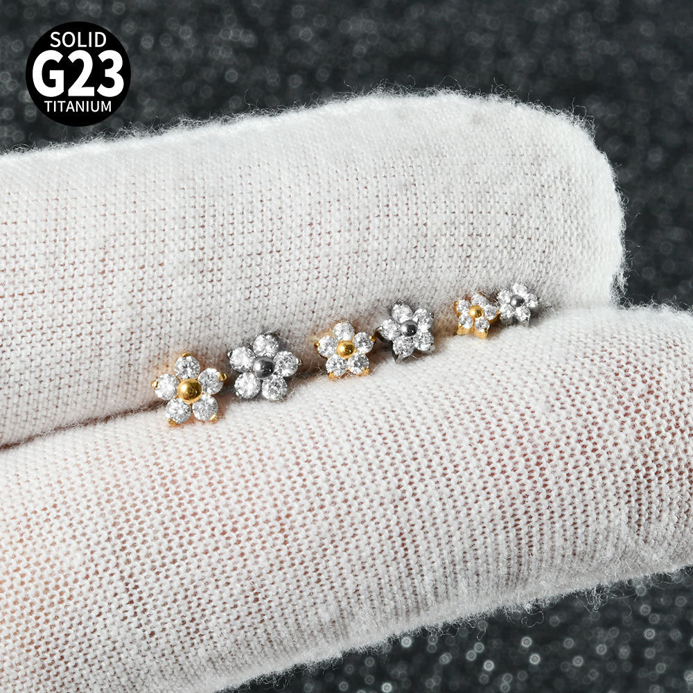 Mini flower Labret Stud (2 PCS)