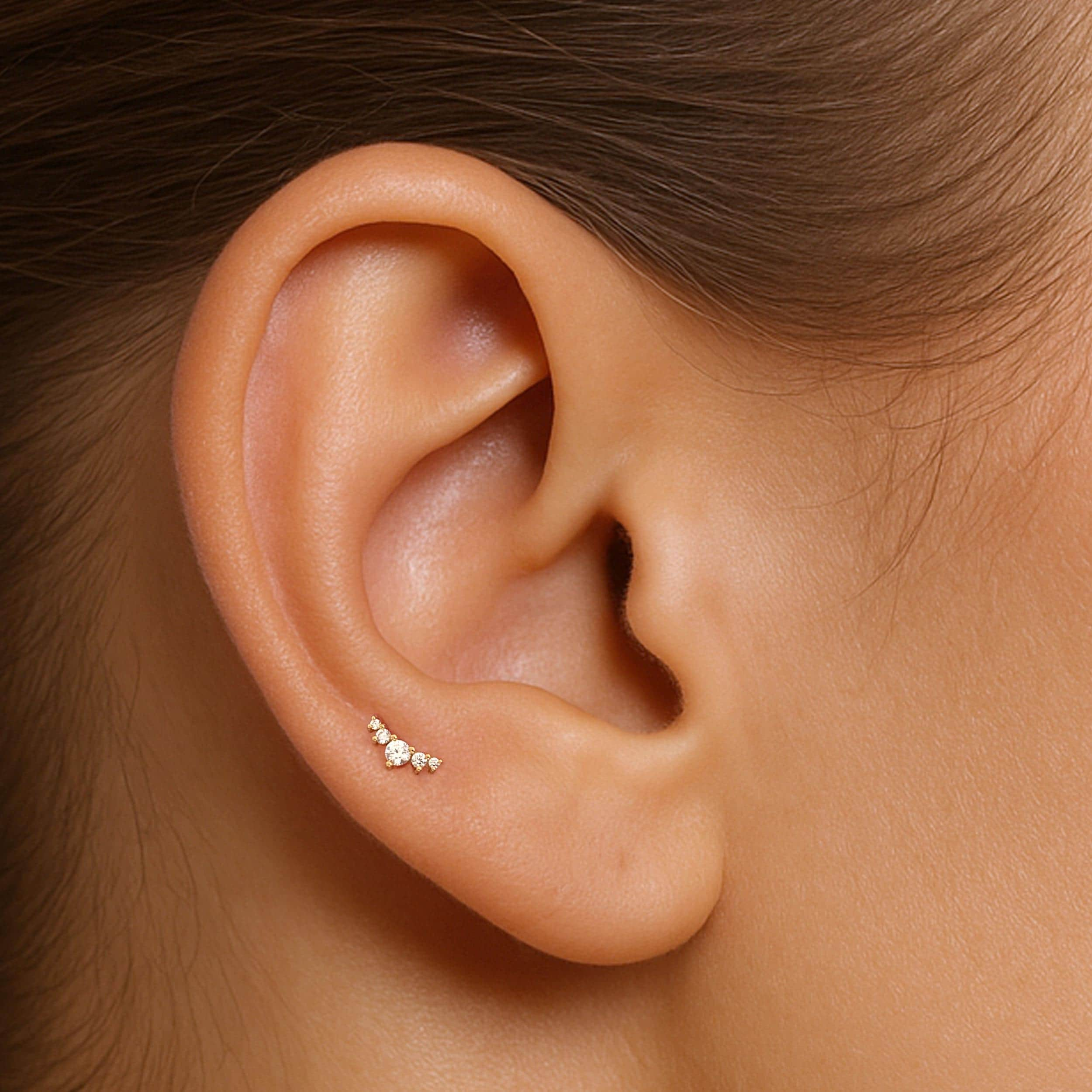 Sterling Silver CZ Climbing Threaded Lip Stud (1 PC)