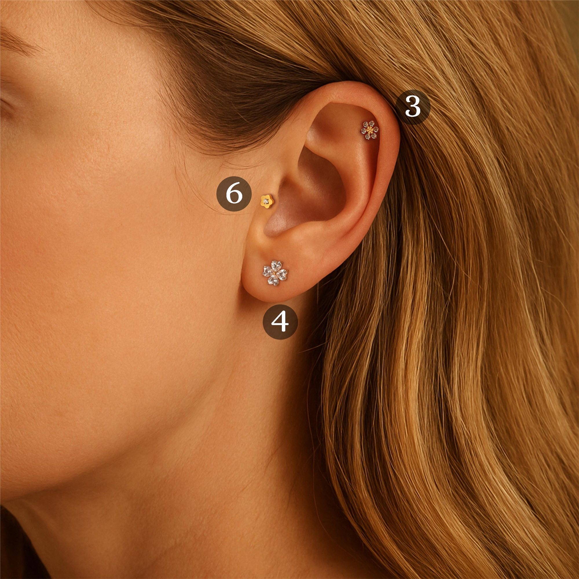 Titanium Flower Stud(1 PC)