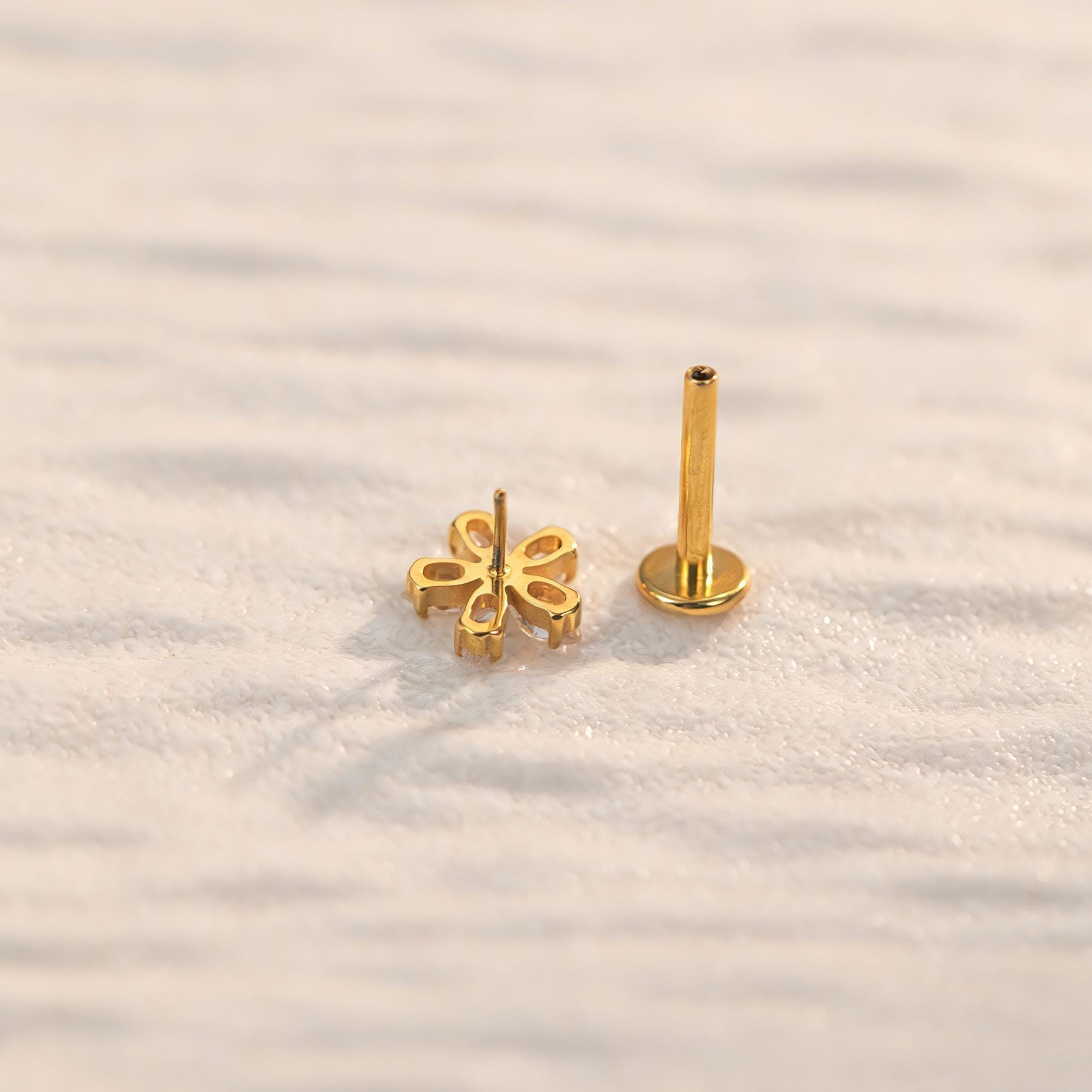 Multiple Threadless Push Pin Labret Flat Back Earring (1 PC)