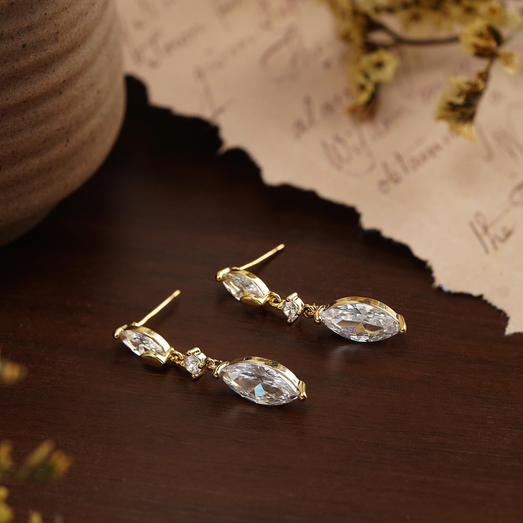 Minimal Diamond Drop Earrings