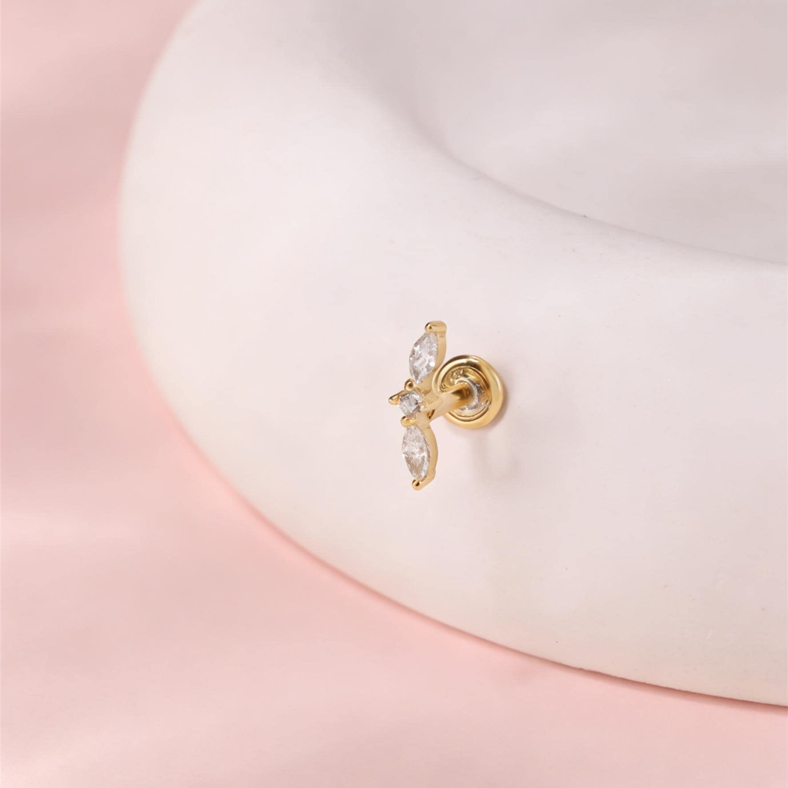 Geometric CZ Cartilage Earring — A Tiny Spark of Modern Light