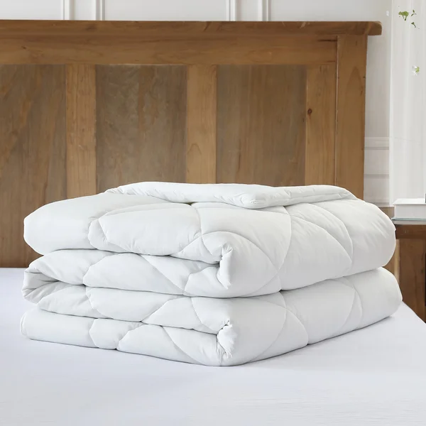 Sutton Place Cooling Comforter