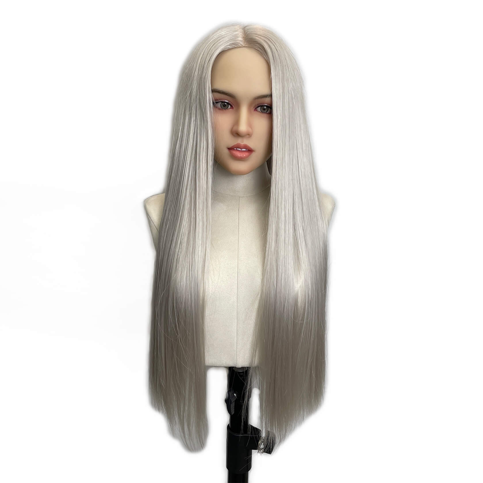 Synthetic wigs, including matte synthetic hair, are suitable for both daily and medical use.
