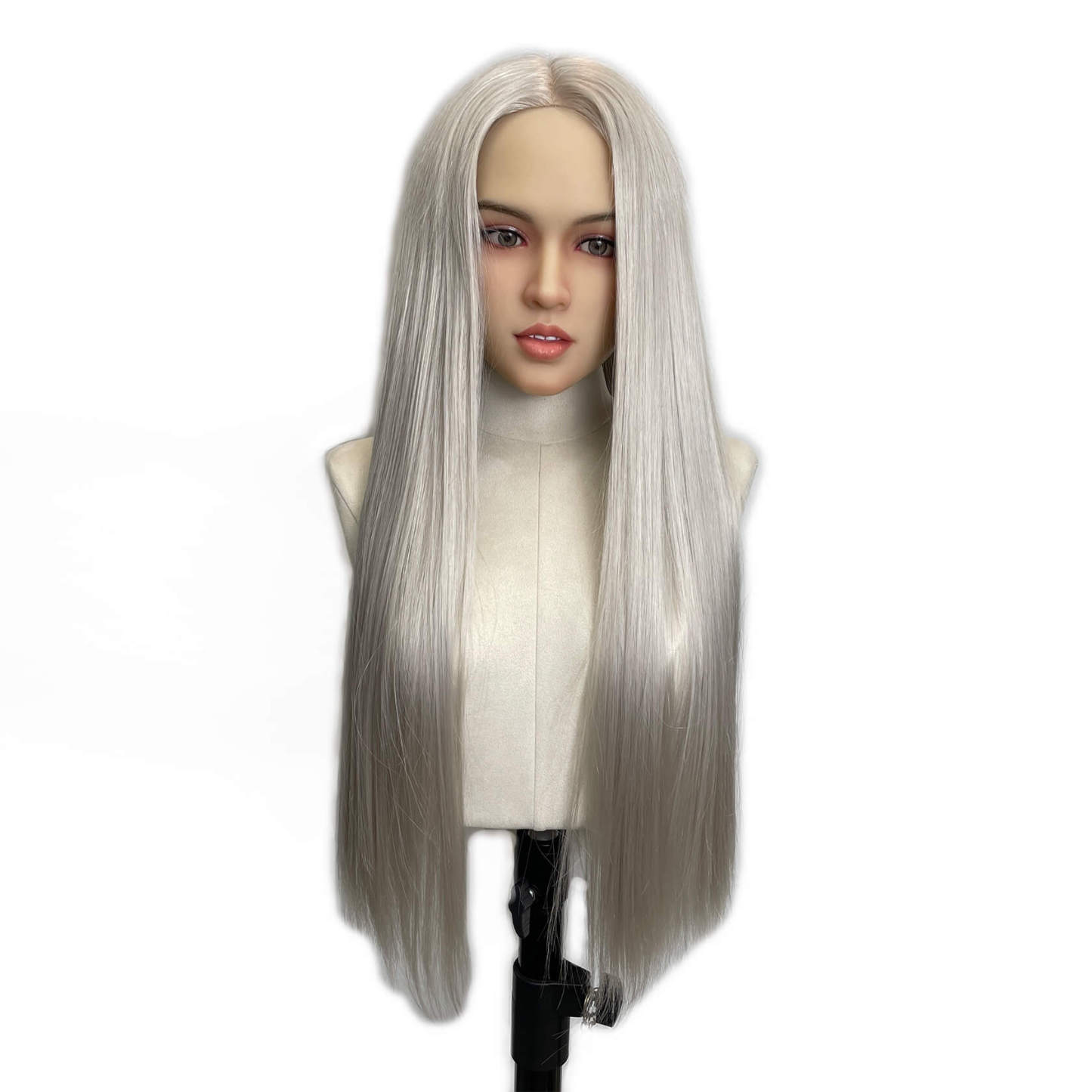 Synthetic wigs, including matte synthetic hair, are suitable for both daily and medical use.